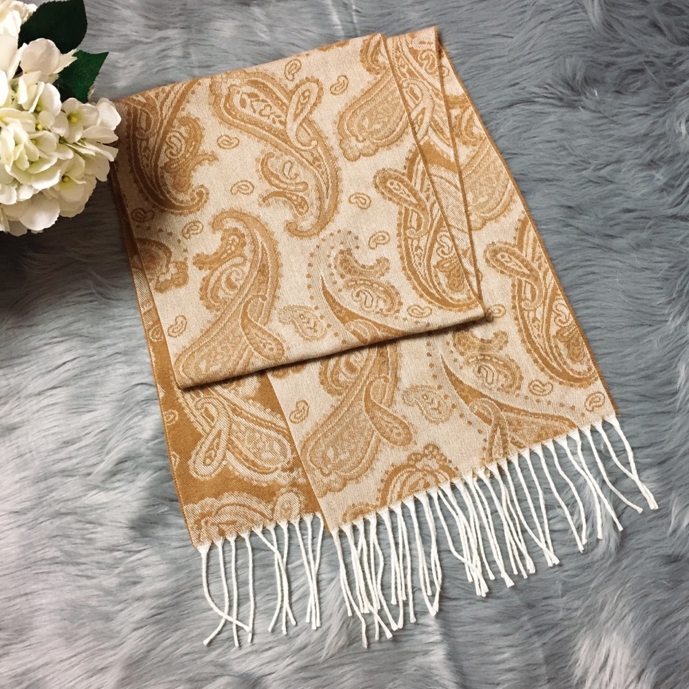 Cejon Beige & Cream Paisley Print Fringe Scarf
